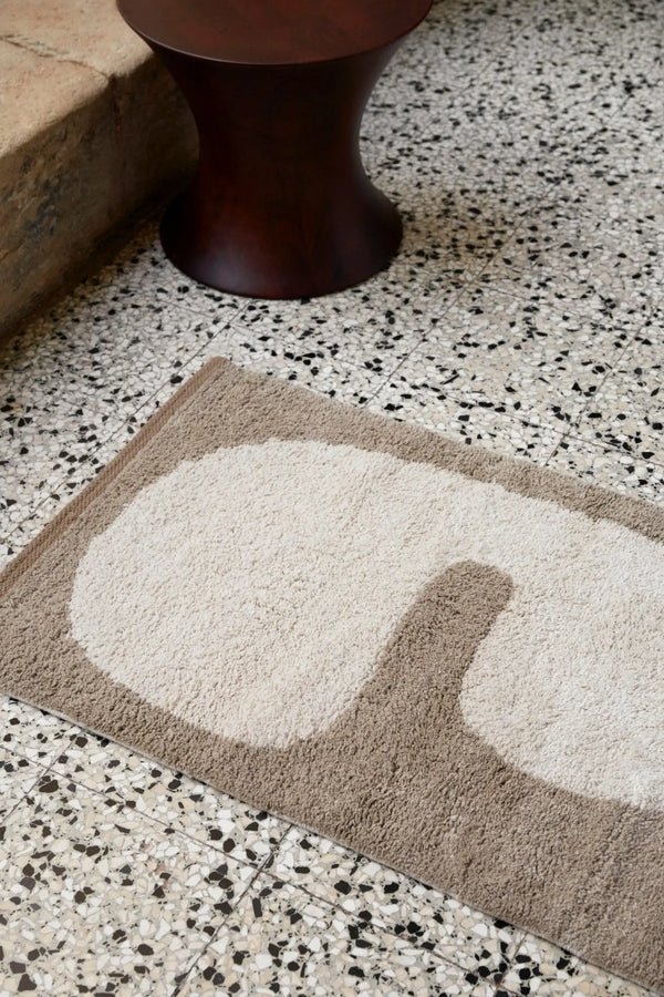 Ferm Living Lay kylpyhuonematto taupe - Laatukaluste
