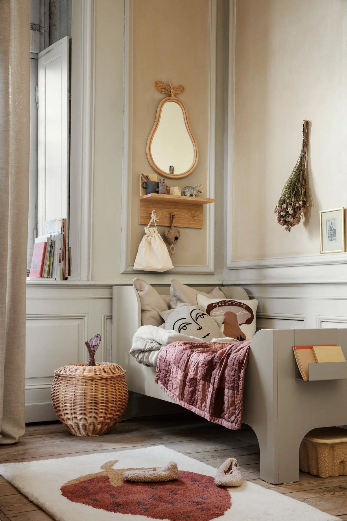 Ferm Living Place naulakko pieni tammi Ferm Living