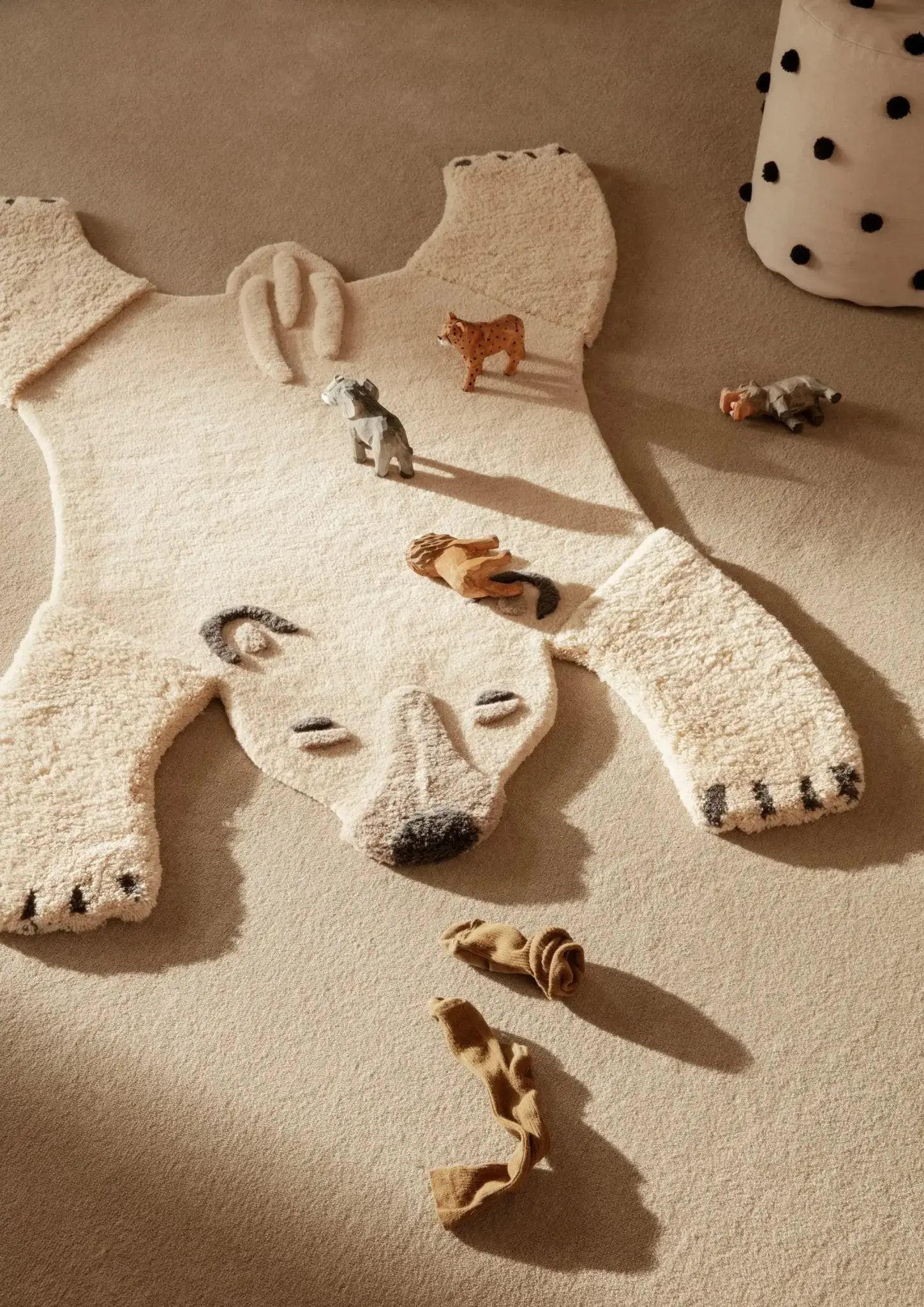 Ferm Living Polar Bear tuftattu matto - Laatukaluste