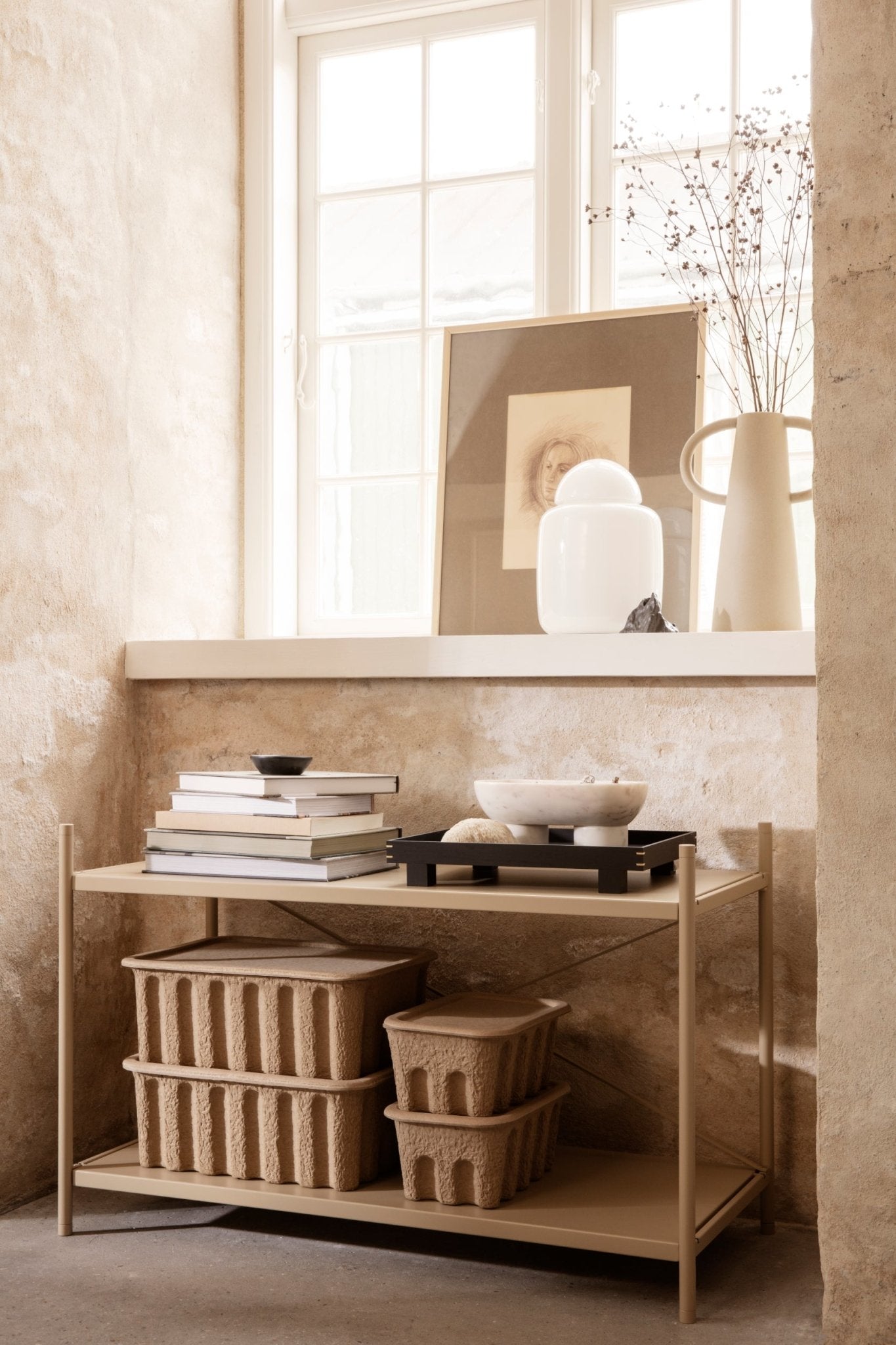 Ferm Living Punctual 2-hyllykkö cashmere - Laatukaluste