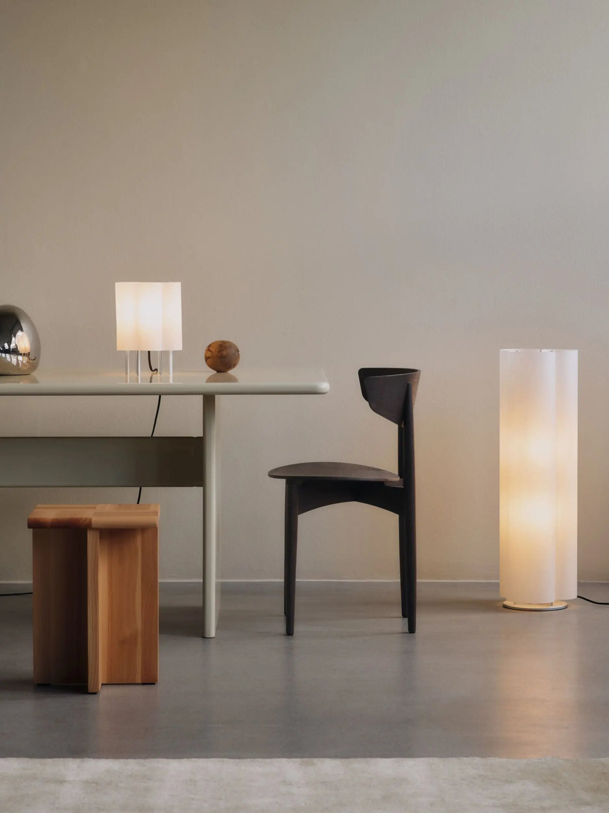 Ferm Living Sala Piece sivupöytä douglaskuusi Ferm Living