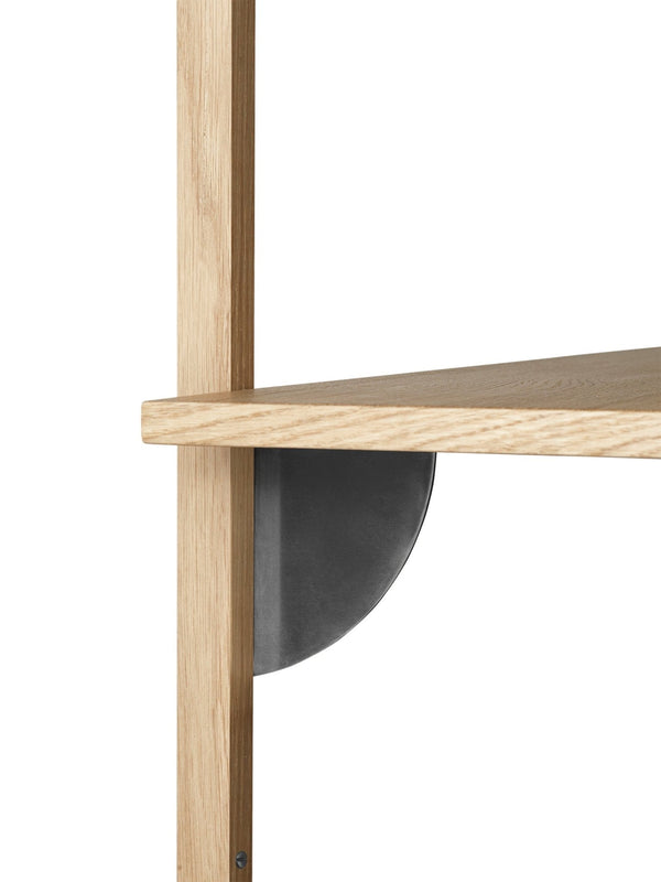 Ferm Living Sector hylly tammi/musta - Laatukaluste
