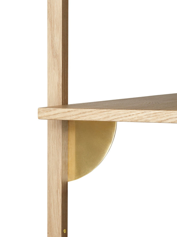 Ferm Living Sector hyllykkö tammi/messinki - Laatukaluste