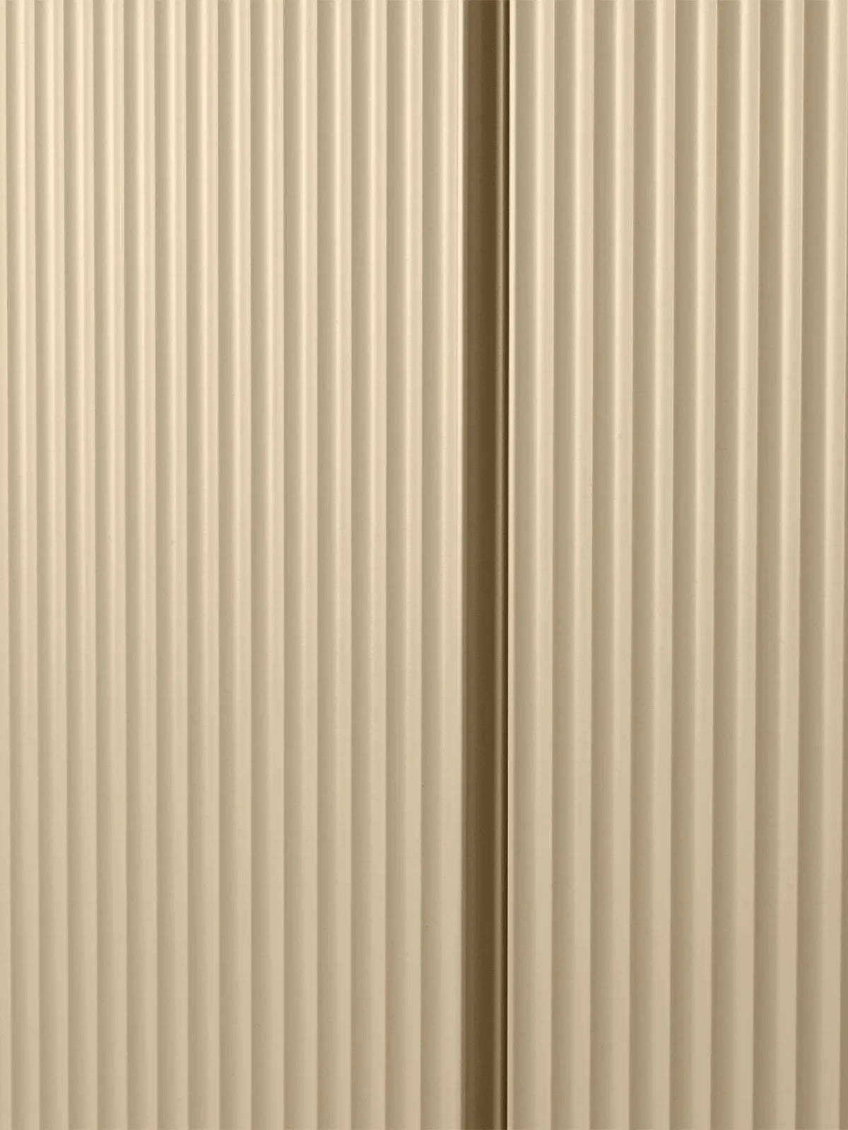 Ferm Living Sill kaappi matala cashmere - Laatukaluste