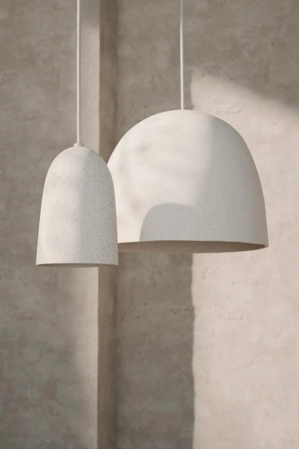 Ferm Living Speckle L valaisin off-white - Laatukaluste