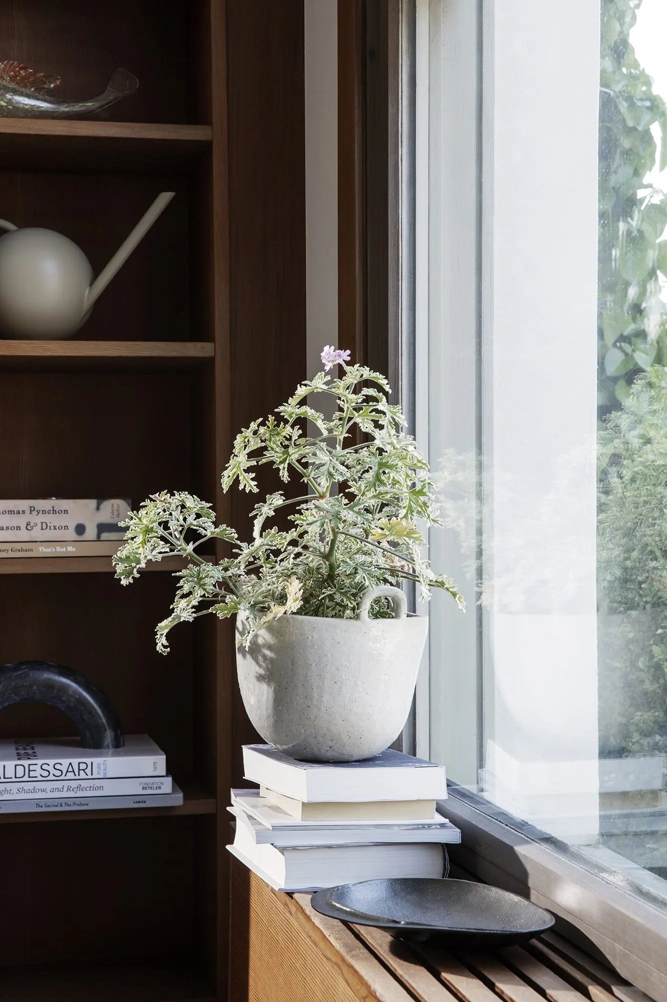Ferm Living Speckle Pot off-white iso - Laatukaluste