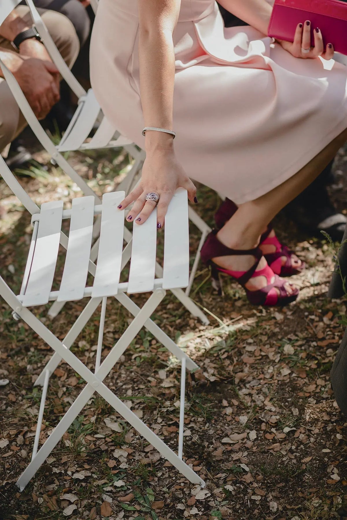 Fermob Bistro Metal tuoli savenharmaa - Laatukaluste