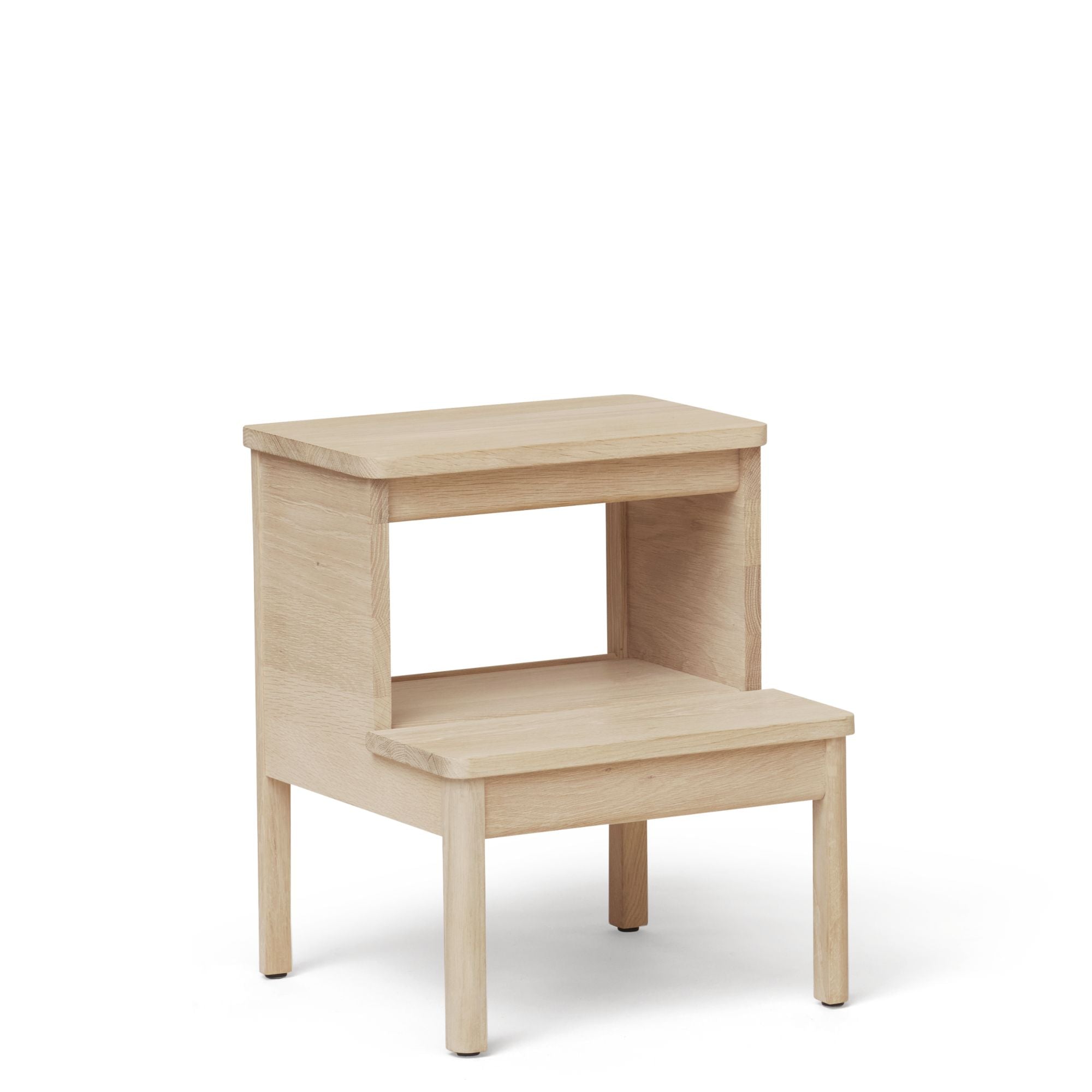 Form & Refine A Line porrasjakkara valkoöljytty tammi Form & Refine