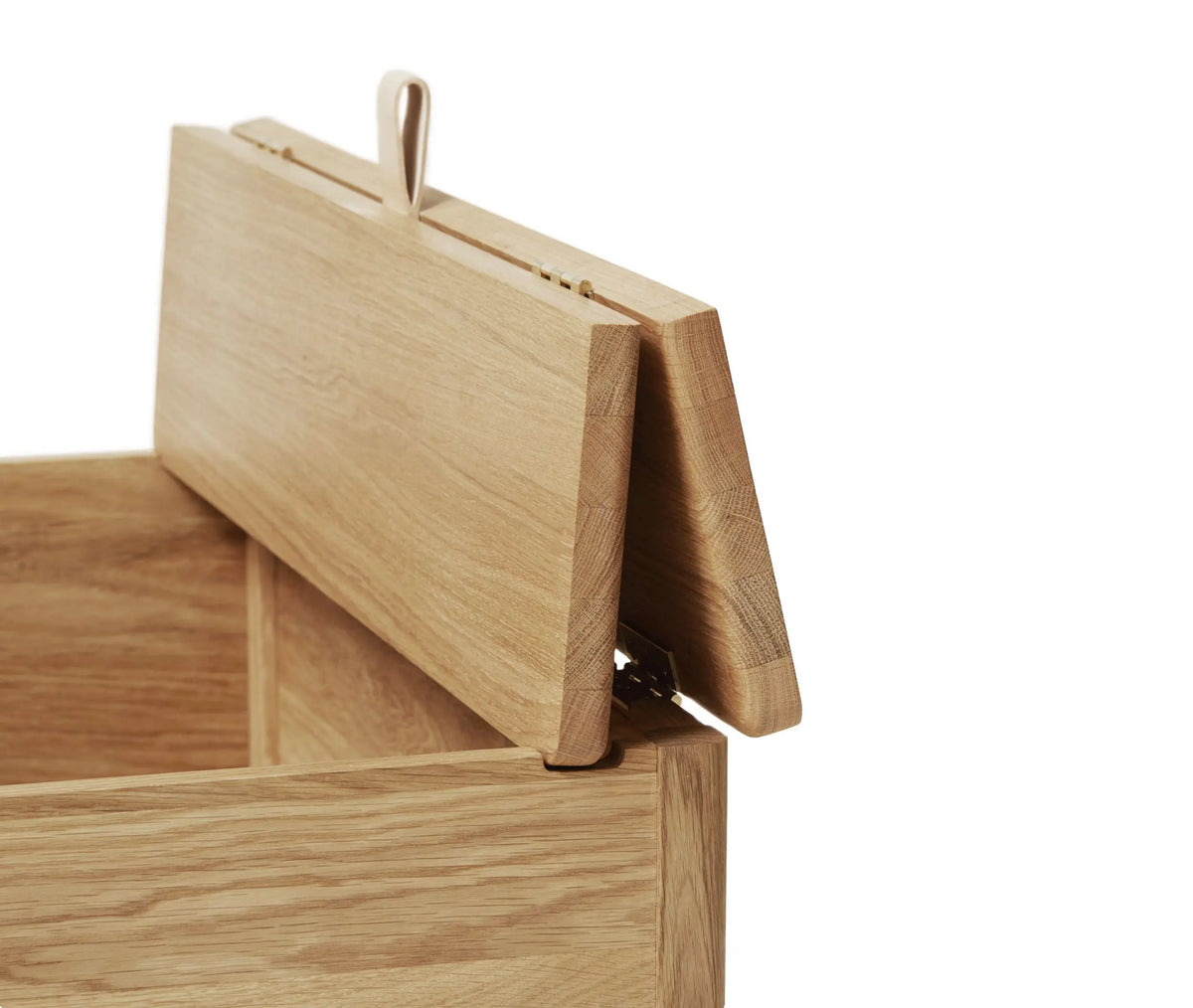 Form & Refine A Line säilytyspenkki 68 tammi Form & Refine