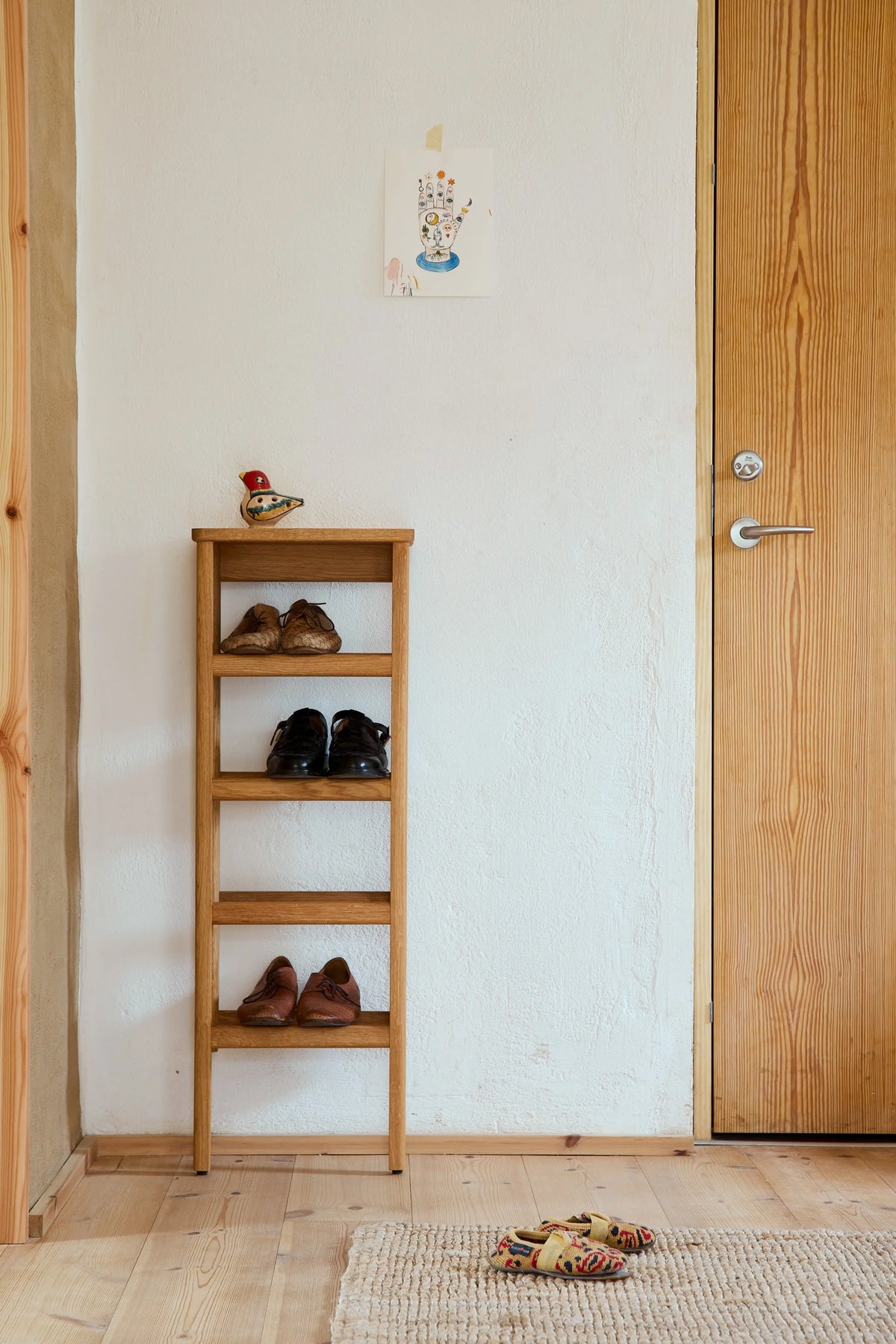 Form & Refine A line kenkäteline 35 tammi Form & Refine