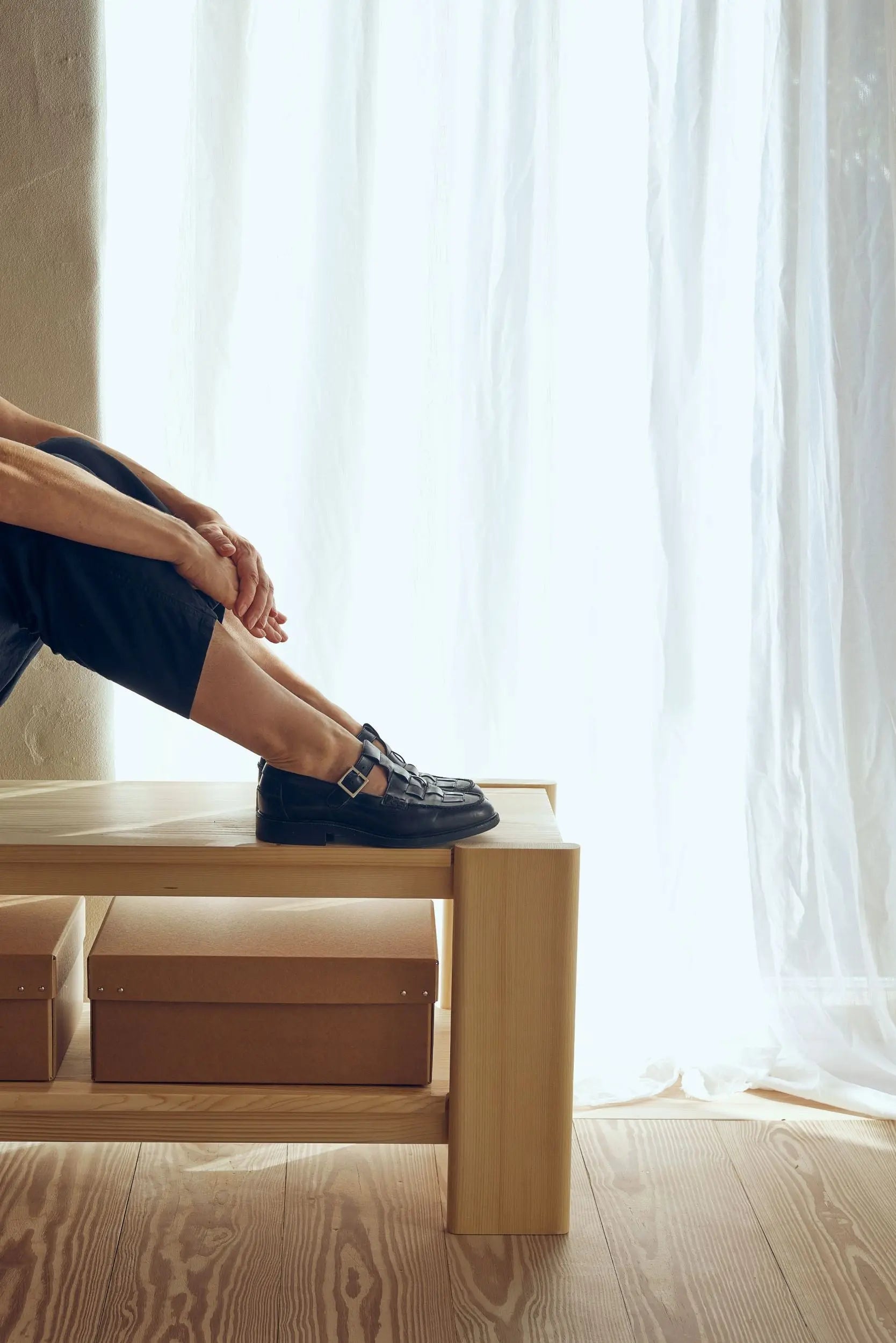 Form & Refine Beam penkki mänty Form & Refine