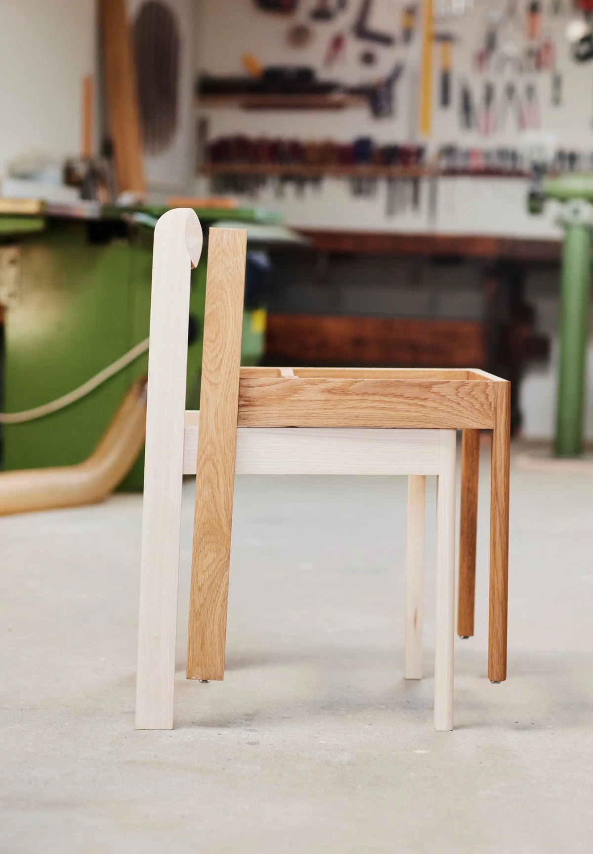 Form & Refine Blueprint tuoli valkoöljytty tammi Form & Refine