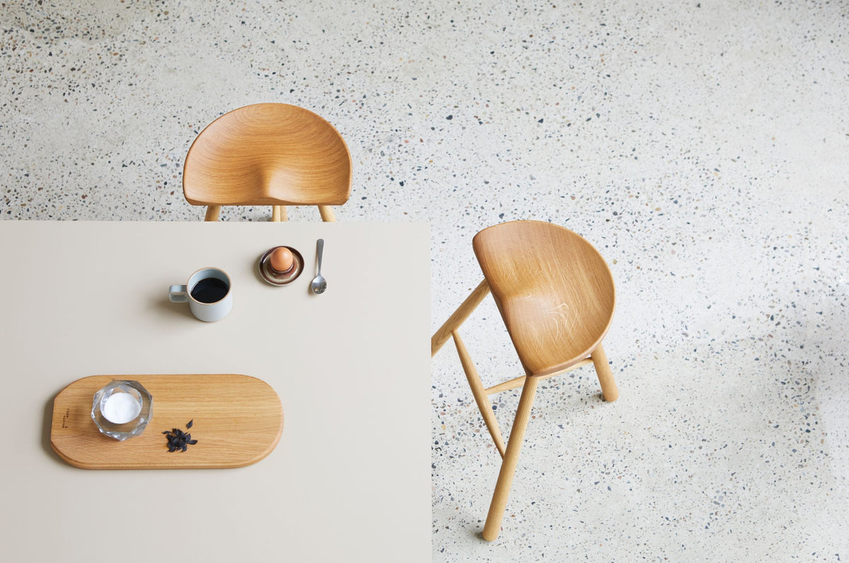 Form & Refine Shoemaker No. 68 baarituoli tammi Form & Refine