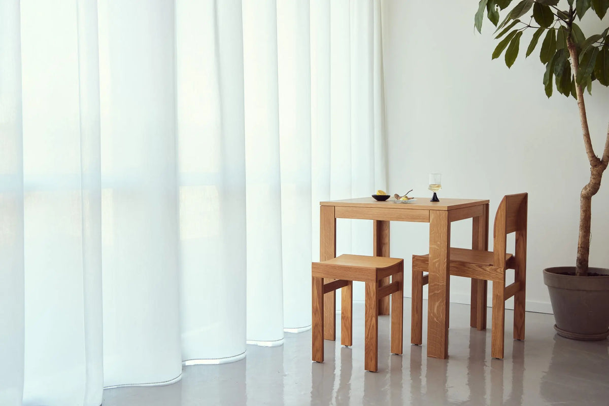 Form & Refine Sonder tuoli tammi Form & Refine