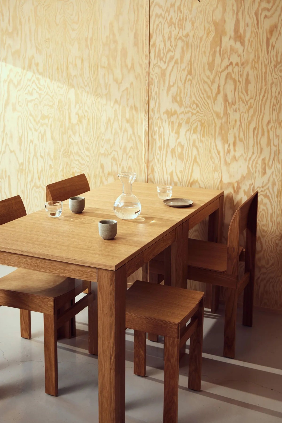 Form & Refine Sonder tuoli tammi Form & Refine