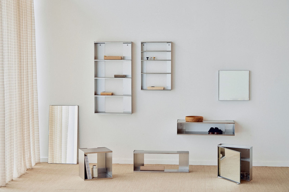 Form & Refine Taper Cube Box seinähylly 34x35 ruostumaton teräs Form & Refine