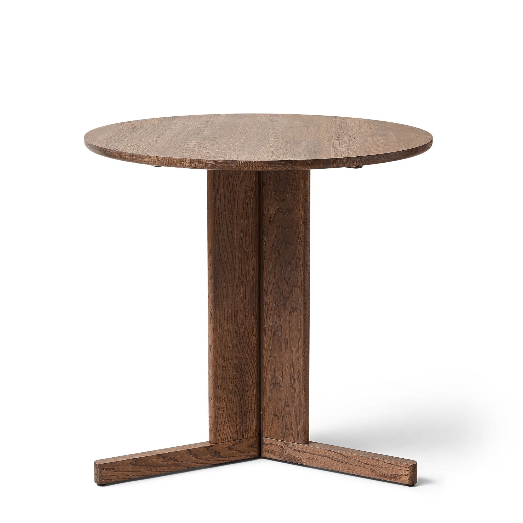 Form & Refine Trefoil pöytä Ø75 savustettu tammi Form & Refine