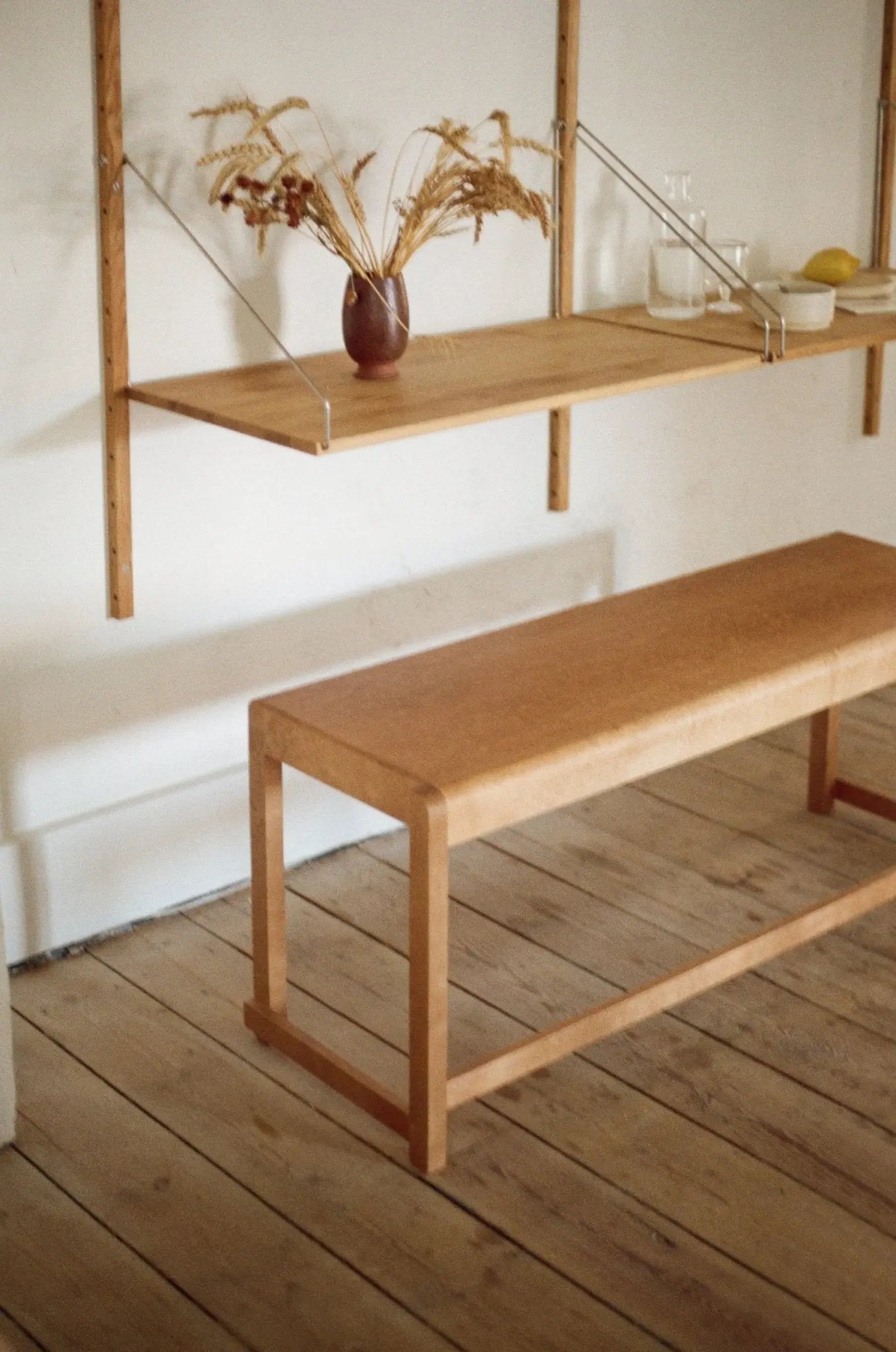 Frama 01 penkki lämmin koivu - Laatukaluste