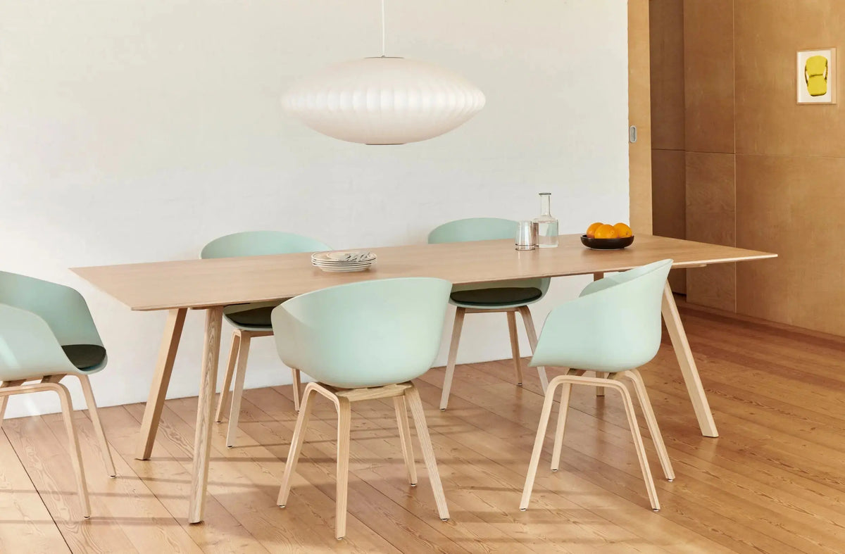 HAY AAC22 tuoli mintunvihreä/lakattu tammi HAY