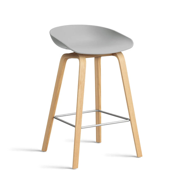 HAY About a Stool AAS32 betoni/lakattu tammi, kromi HAY
