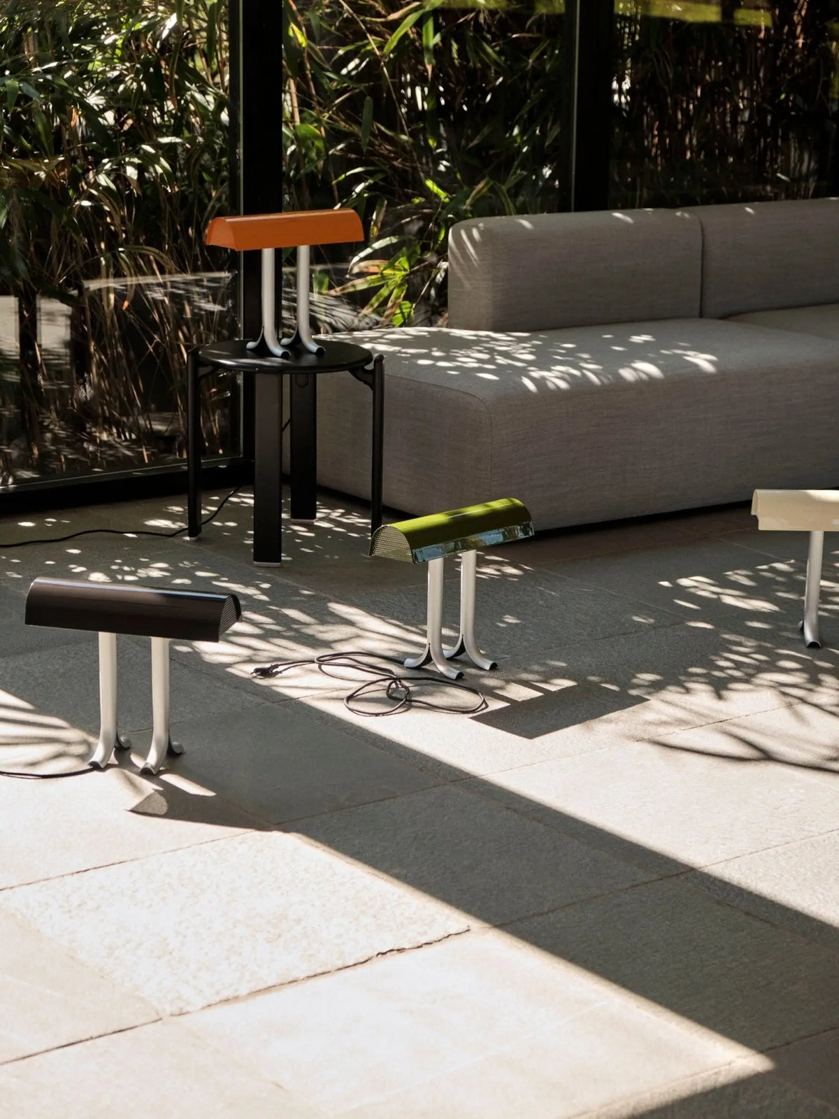 HAY Anagram pöytävalaisin luonnonvalkoinen - Laatukaluste