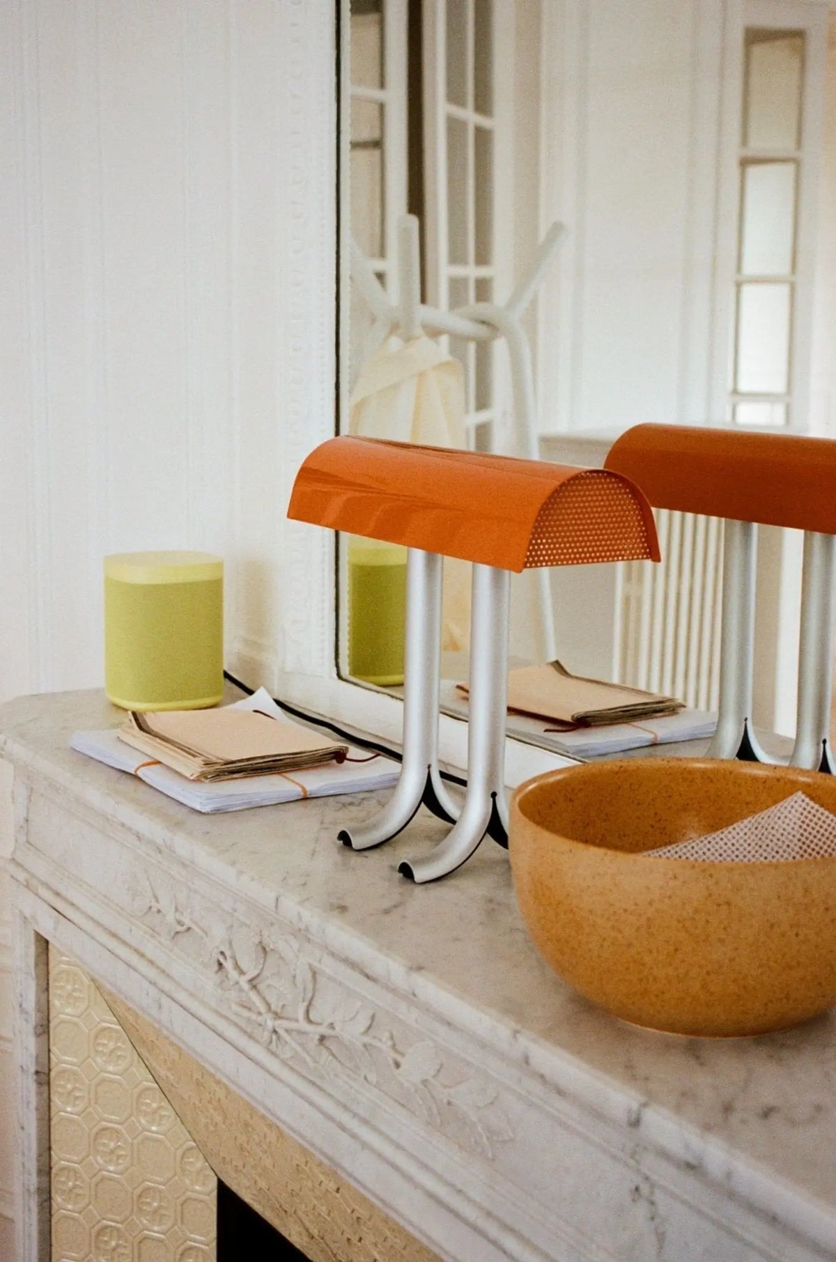 HAY Anagram pöytävalaisin oranssi - Laatukaluste