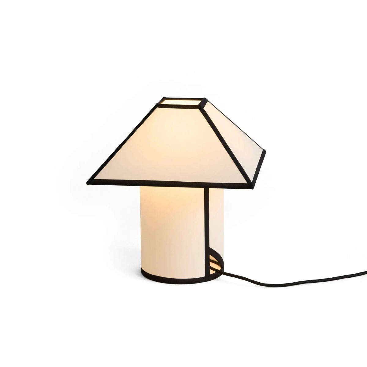 HAY Ava Pyramid 29 pöytävalaisin valkoinen HAY