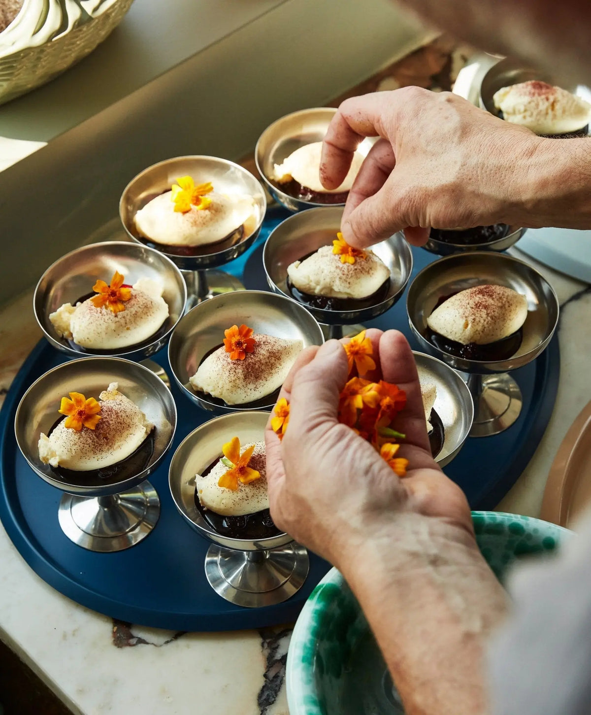HAY Italialainen jäätelökuppi teräs - Laatukaluste