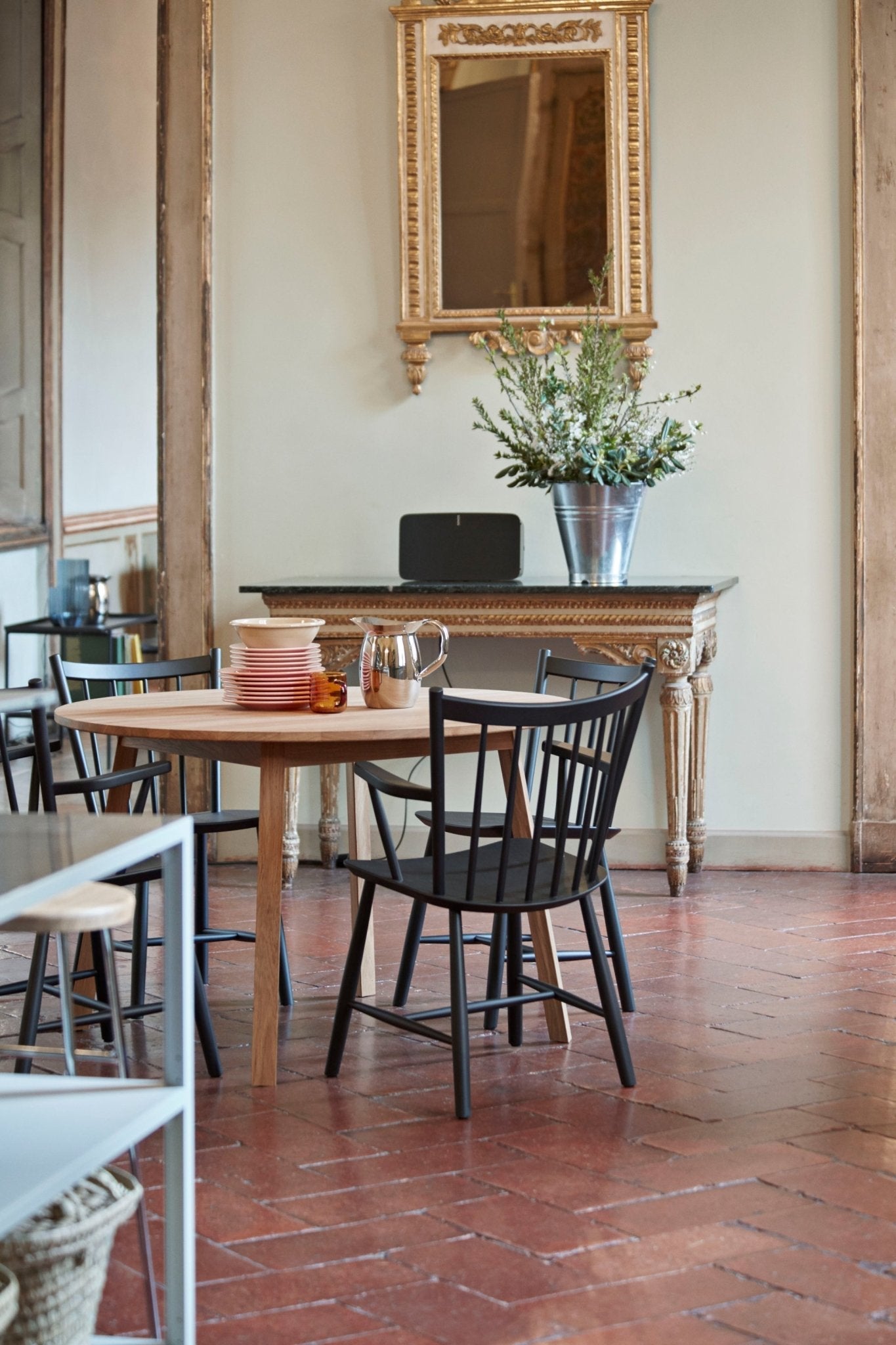 HAY J42 tuoli musta - Laatukaluste