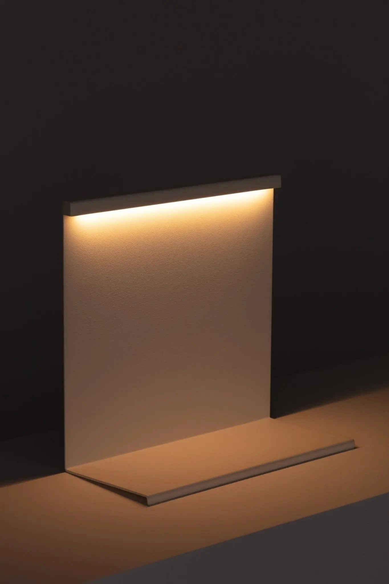 HAY LBM pöytävalaisin kermanvalkoinen - Laatukaluste