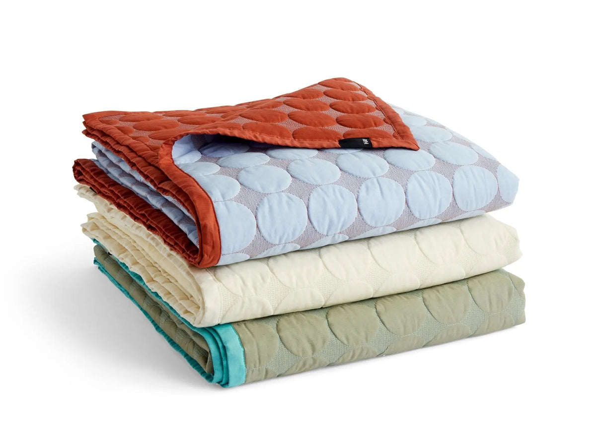 HAY Mega Dot päiväpeitto 195x245 norsunluunvalkoinen - Laatukaluste