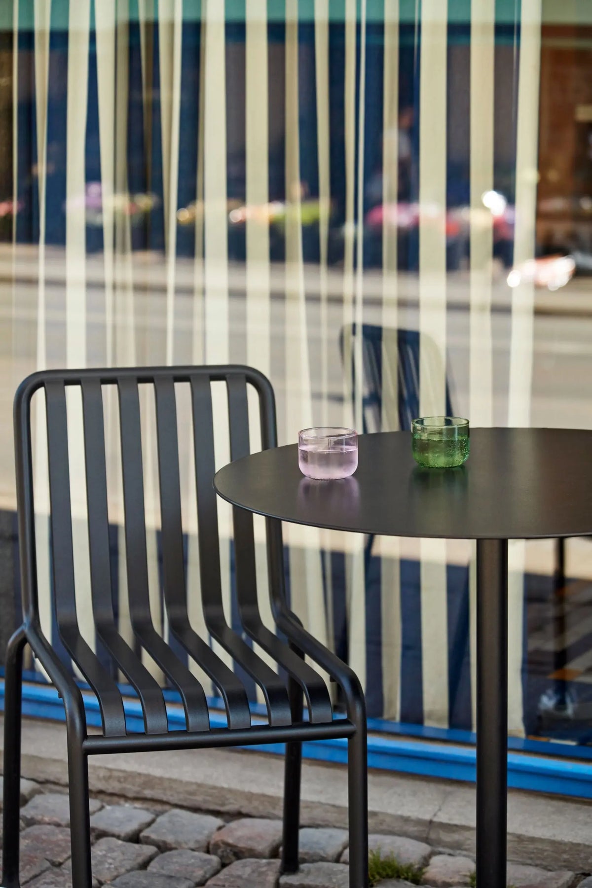 HAY Neu pöytä antrasiitti HAY