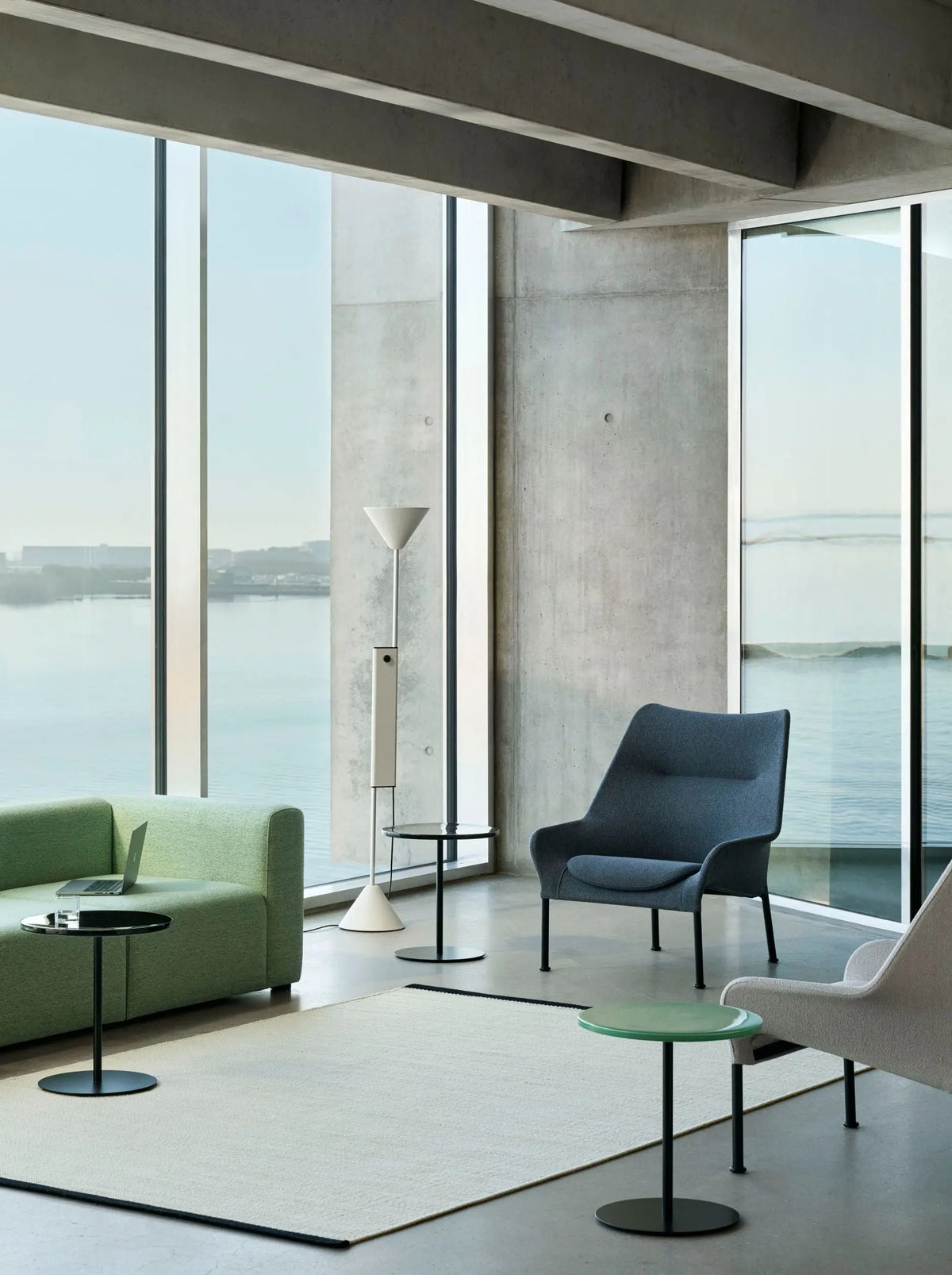 HAY O2 lepotuoli harmaa/musta HAY