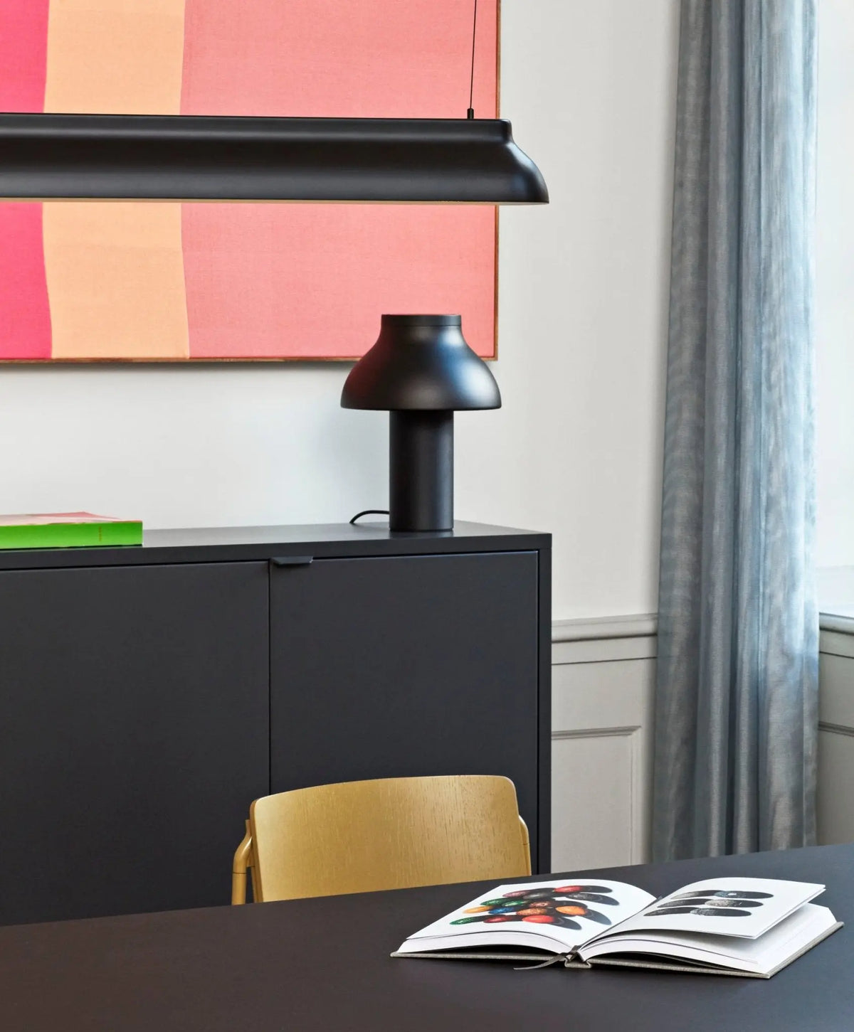 HAY PC Linear kattovalaisin musta - Laatukaluste