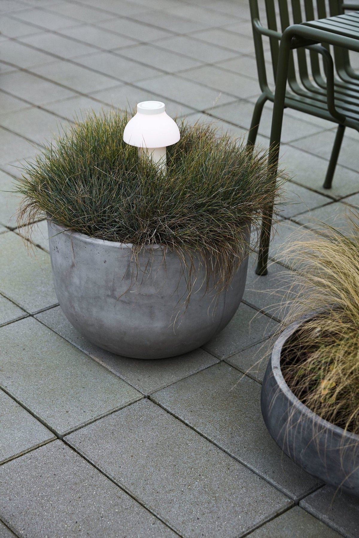 HAY PC Portable valaisin valkoinen - Laatukaluste