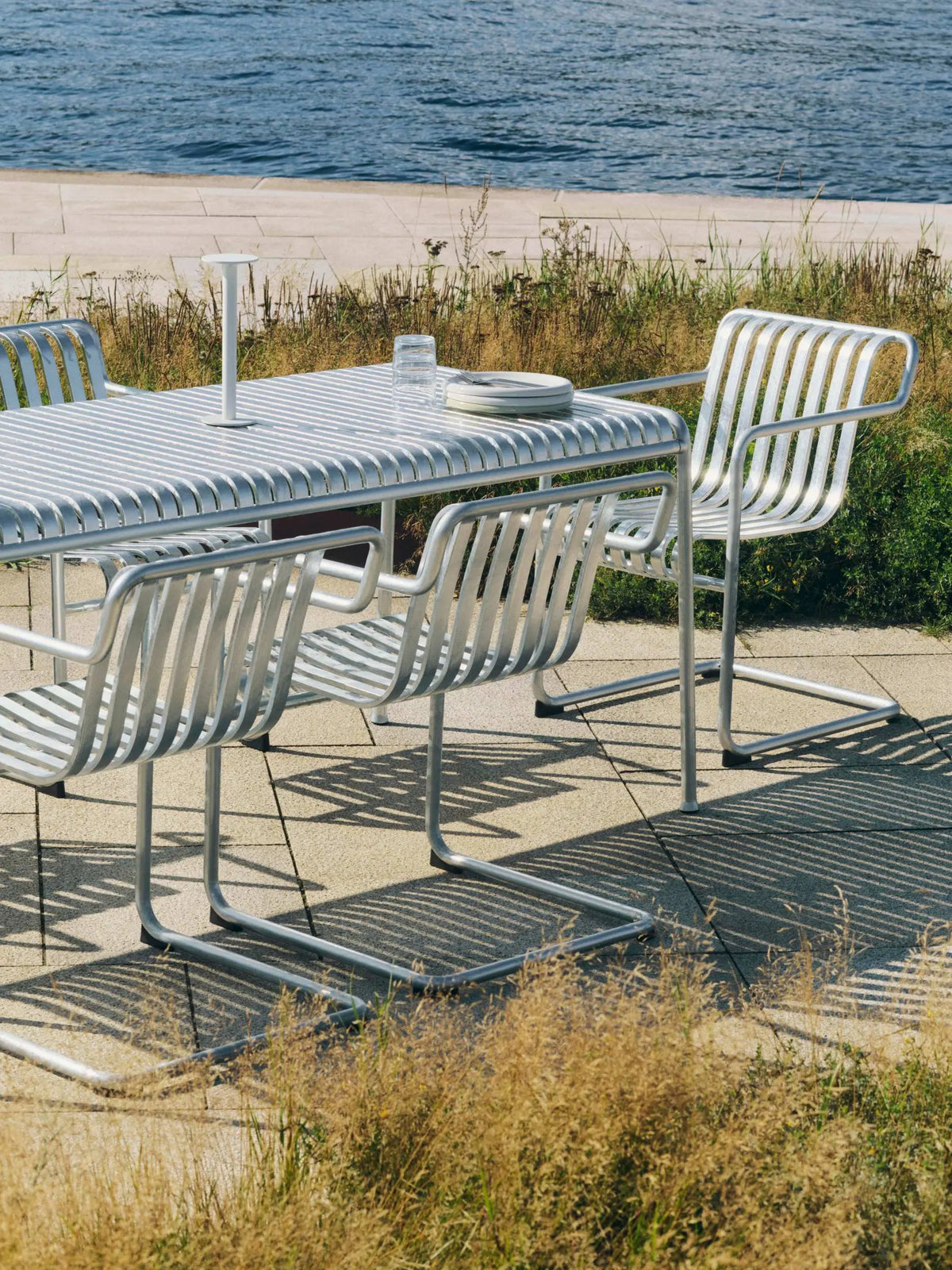 HAY Palissade Cantilever Dining nojatuoli galvanoitu HAY