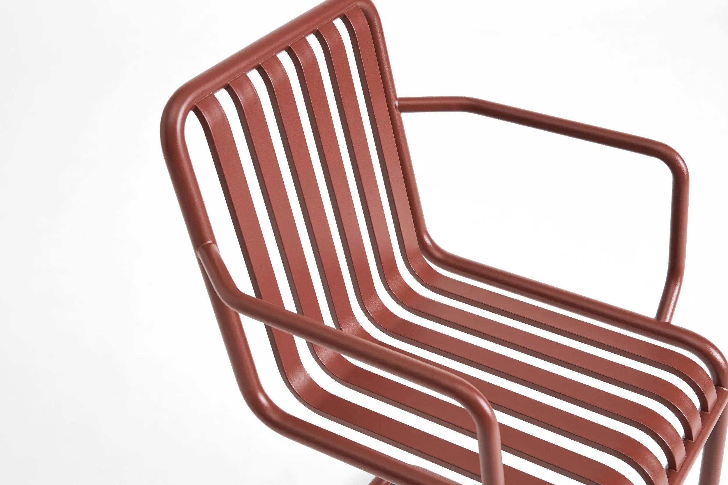 HAY Palissade Cantilever käsinojatuoli punainen HAY