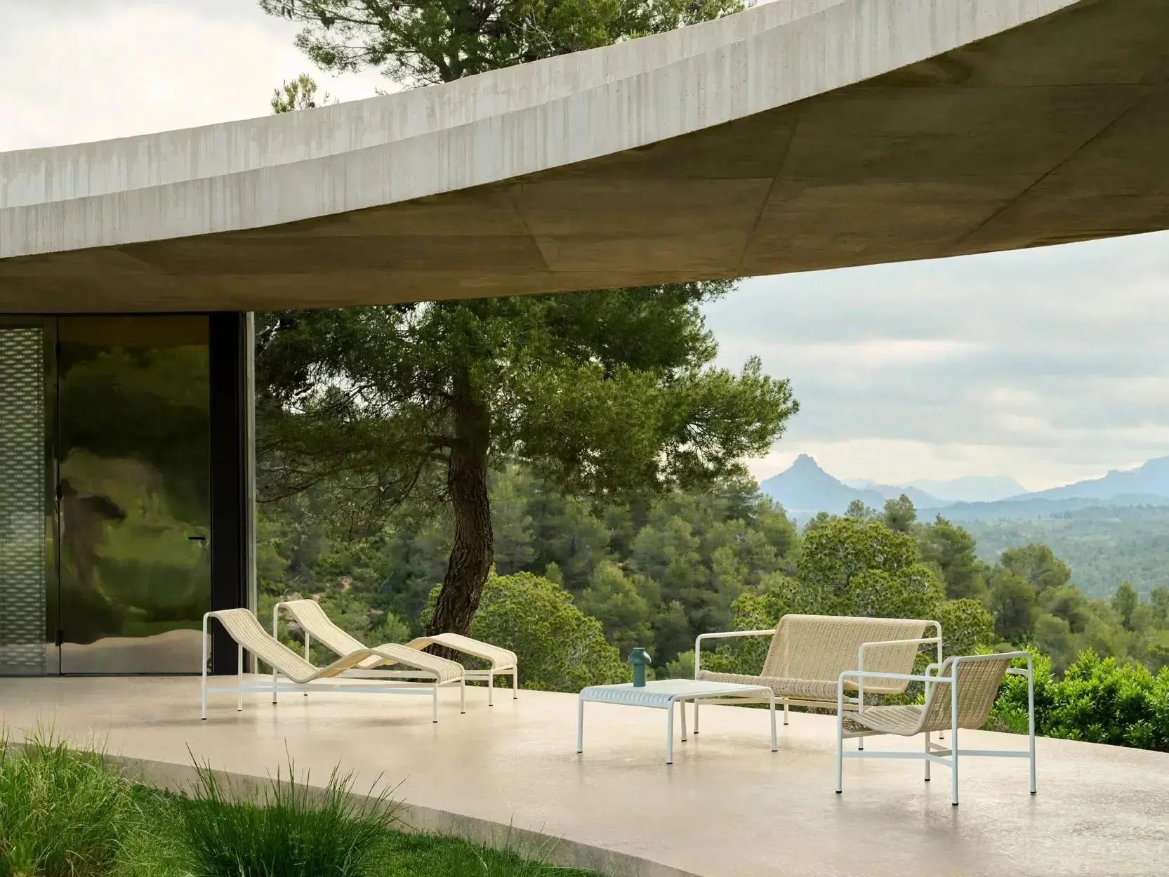 HAY Palissade Cord aurinkotuoli kermanvalkoinen HAY