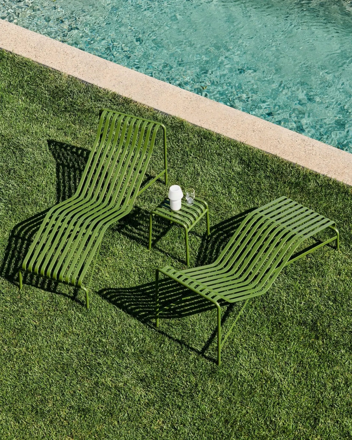 HAY Palissade aurinkotuoli oliivinvihreä - Laatukaluste