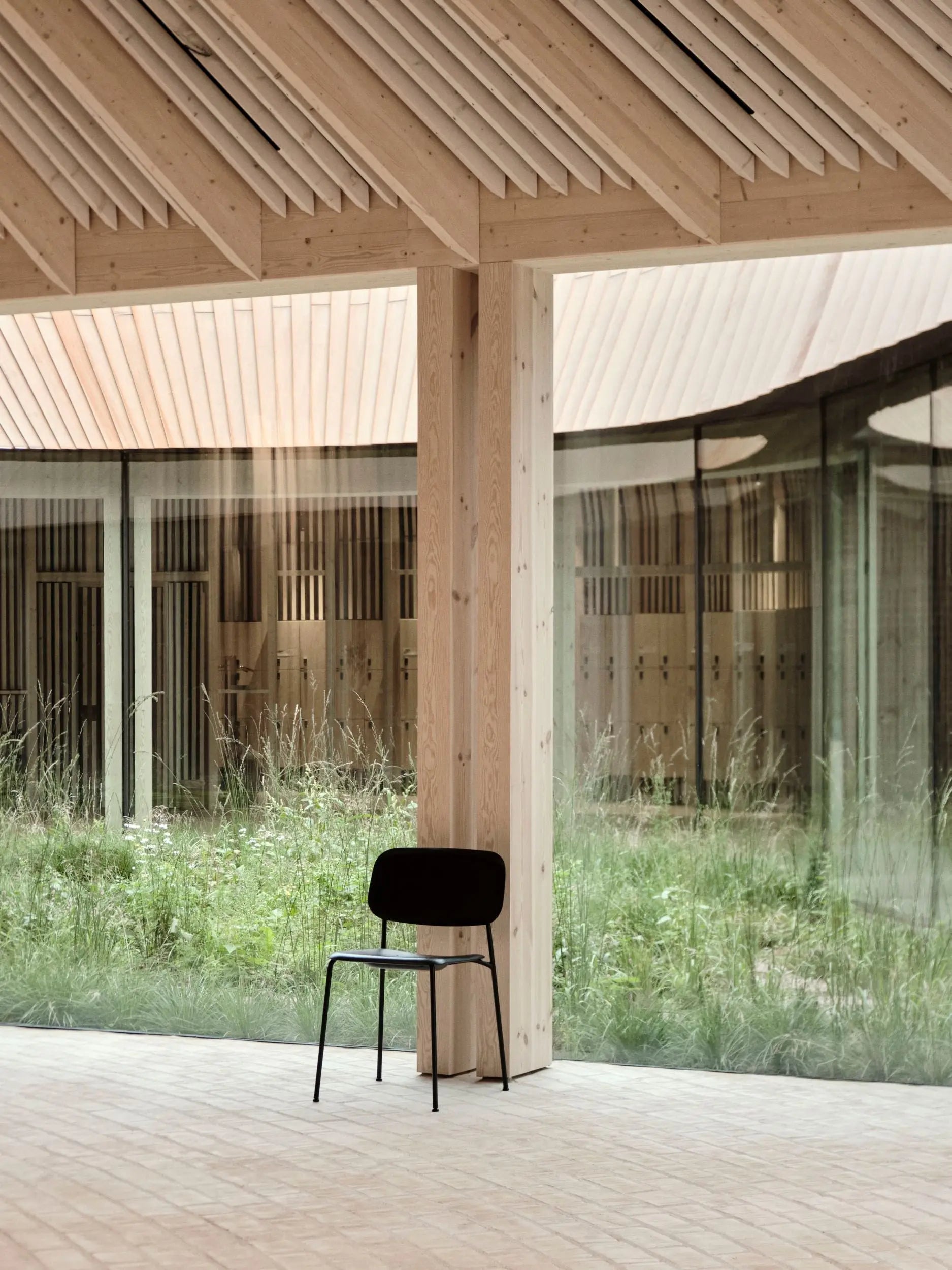 HAY Soft Edge 40 tuoli musta HAY