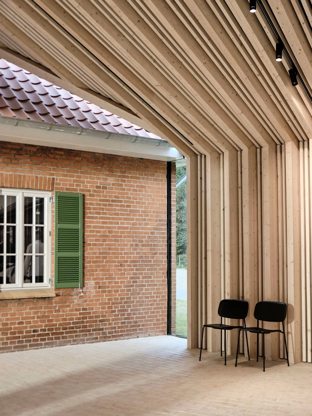 HAY Soft Edge 40 tuoli musta HAY