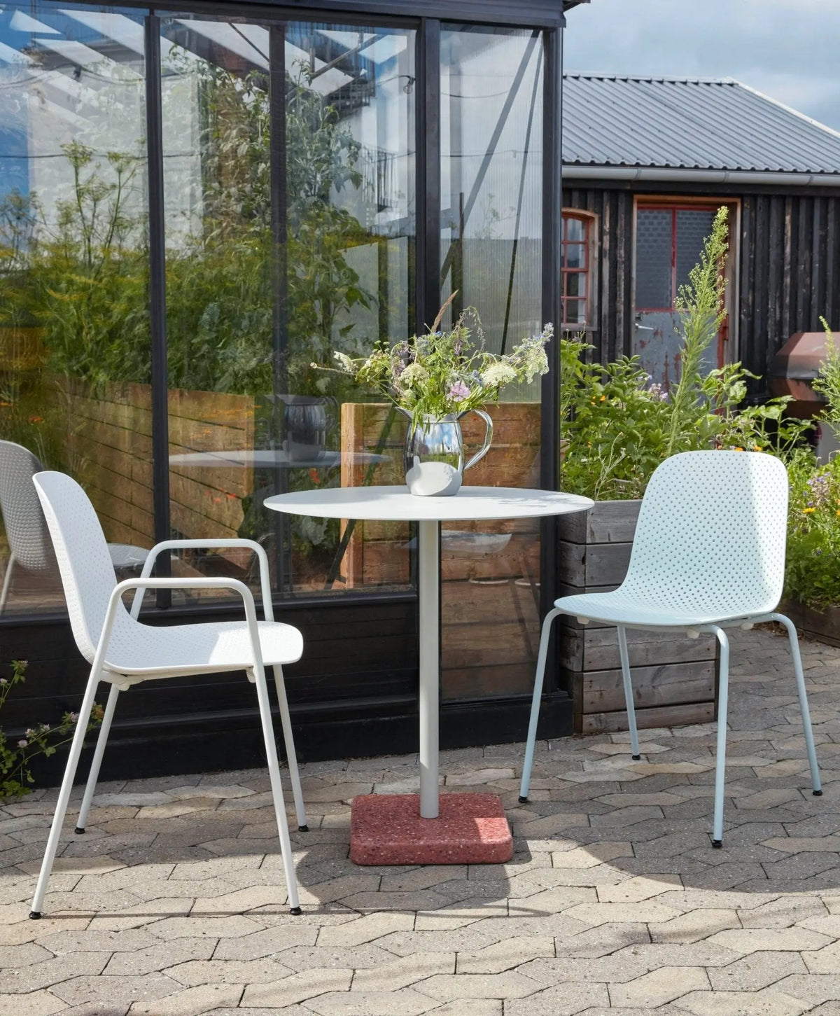 HAY Terrazzo pyöreä pöytä punainen/harmaa - Laatukaluste