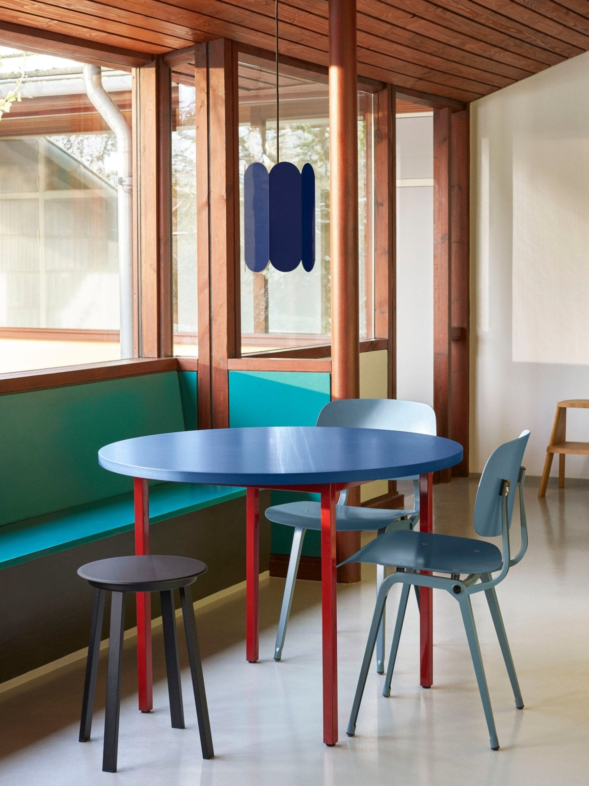 HAY Two-Colour pöytä Ø120 sininen/okra - Laatukaluste