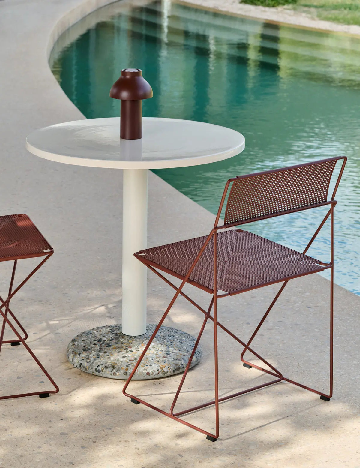 HAY X-Line Outdoor tuoli iron red HAY