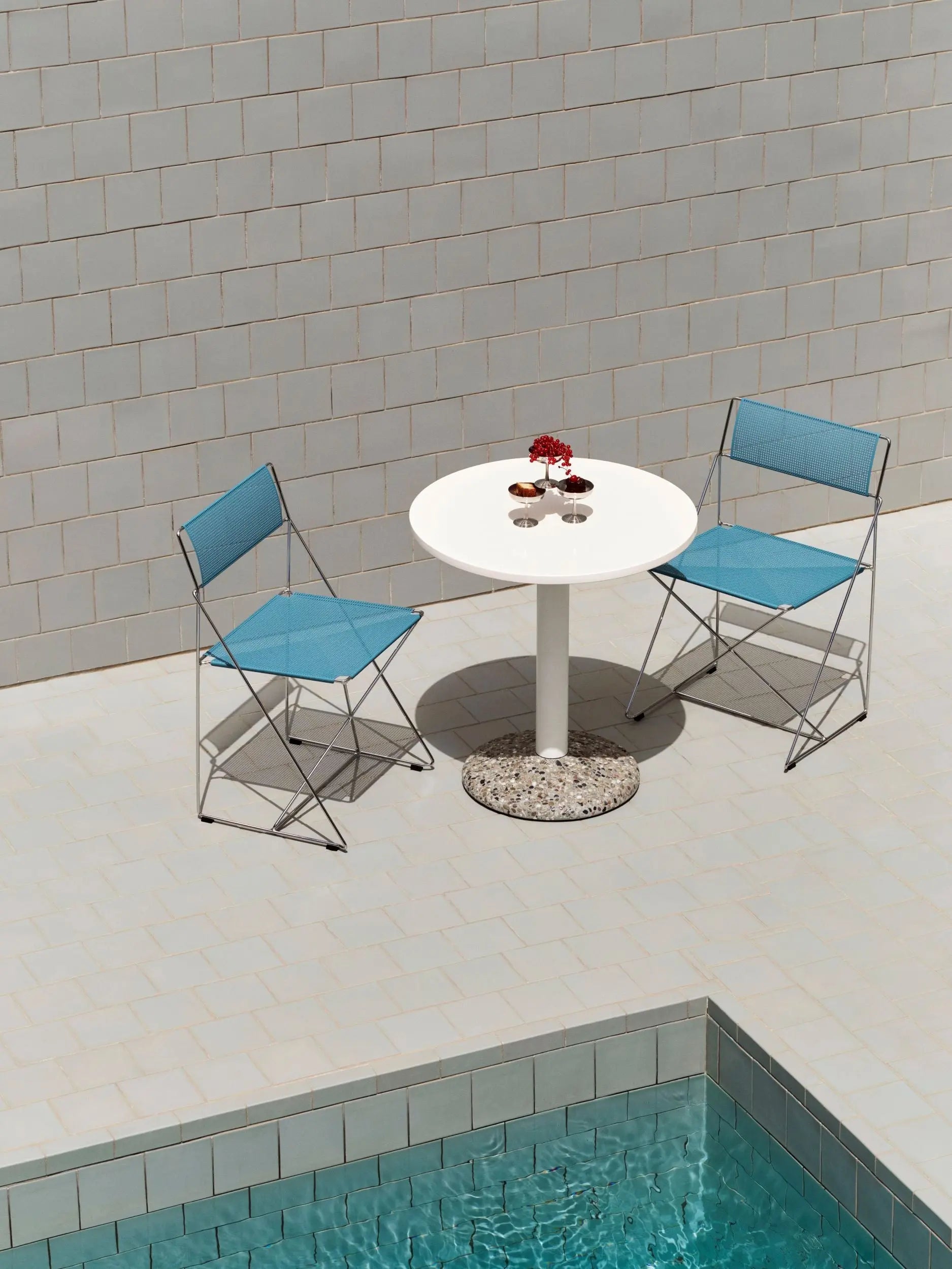 HAY X-Line Outdoor tuoli sininen/galvanoitu HAY