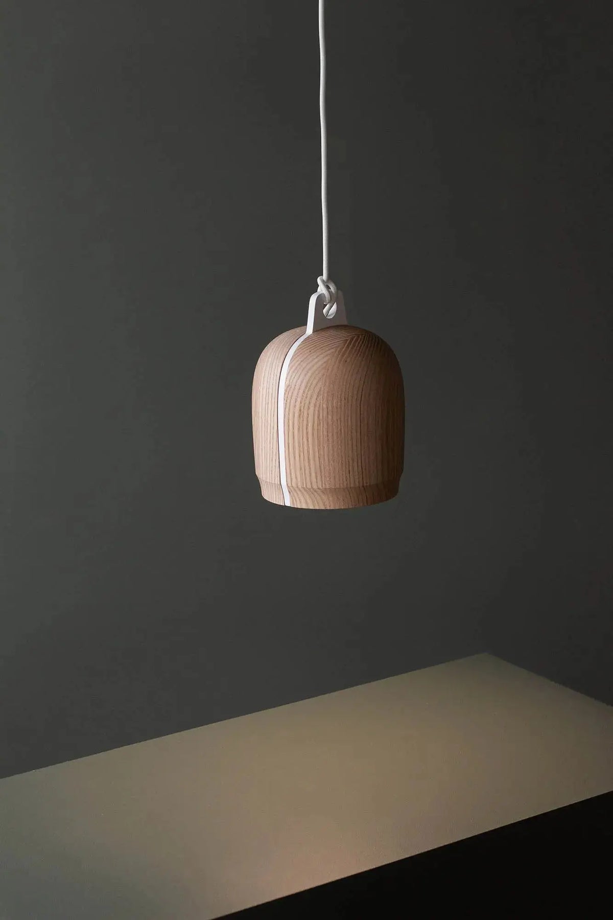 HIMMEE Poiju riippuvalaisin saarni - Laatukaluste