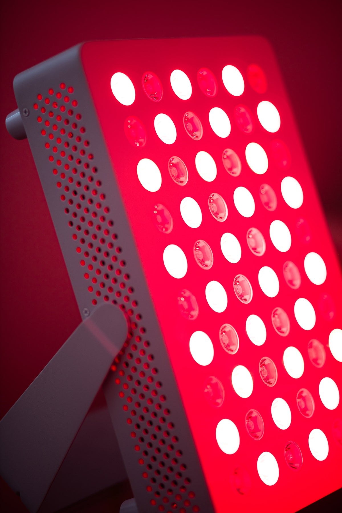 Innolux RED S2 punavalolaite