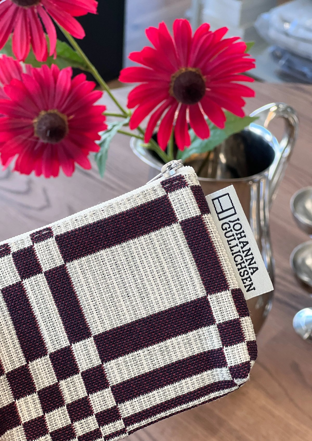 Johanna Gullichsen Doris minikukkaro viininpunainen Johanna Gullichsen