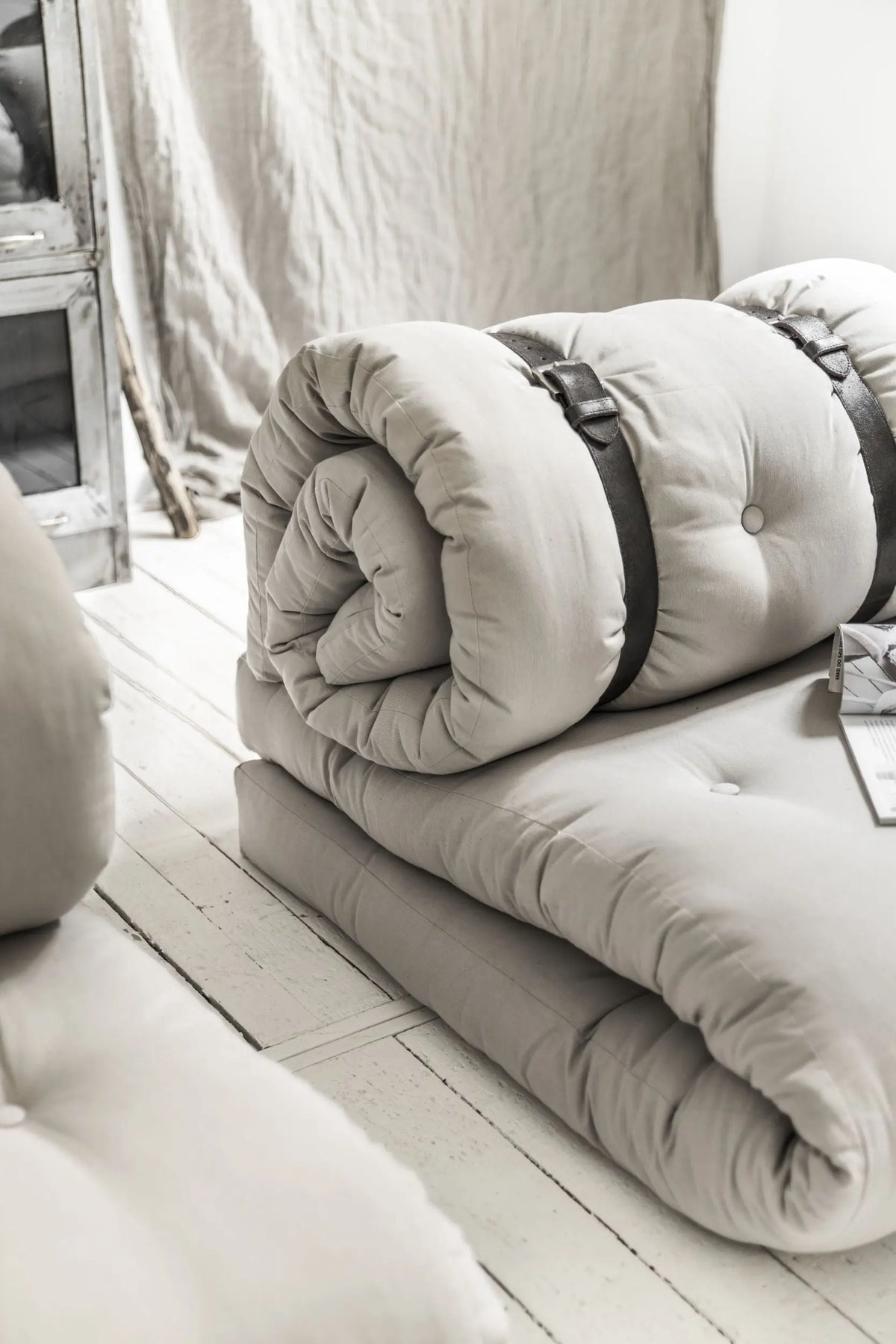 Karup Design Buckle-Up vuodetuoli pellava Karup Design