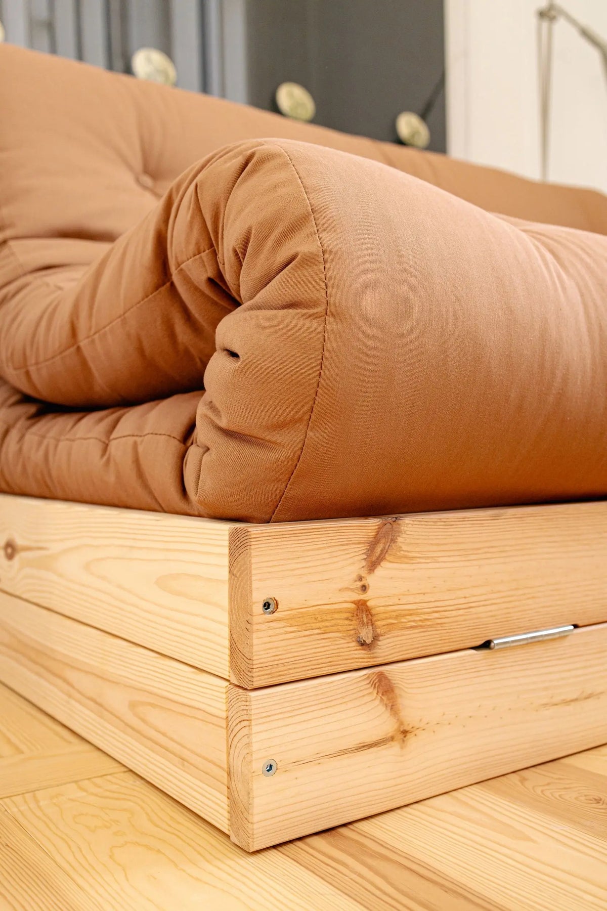 Karup Design Flip 140x200 vuodesohva mänty/savenruskea Karup Design